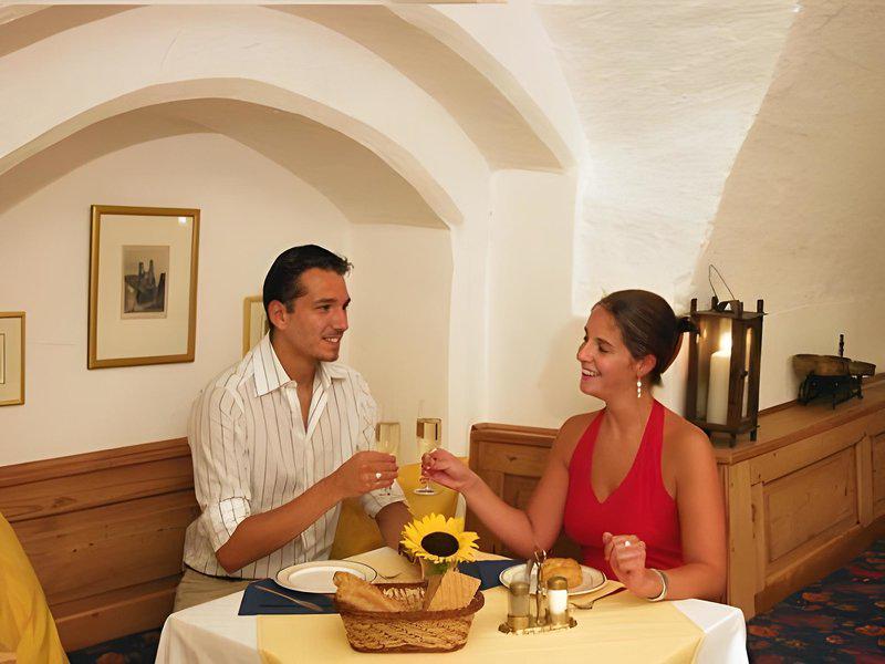 BBF2BBE010714A5AE4D7B664E57584BF