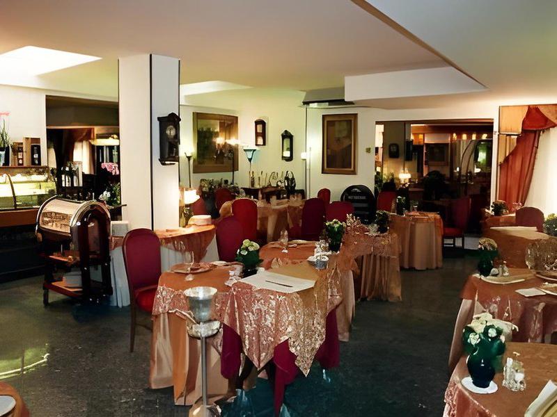 35E68E63468D7D2F952474D59361C3EE