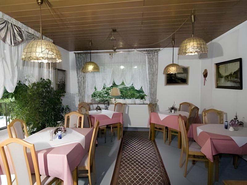 22305358ECC08ED8EA35CE131A36F99D