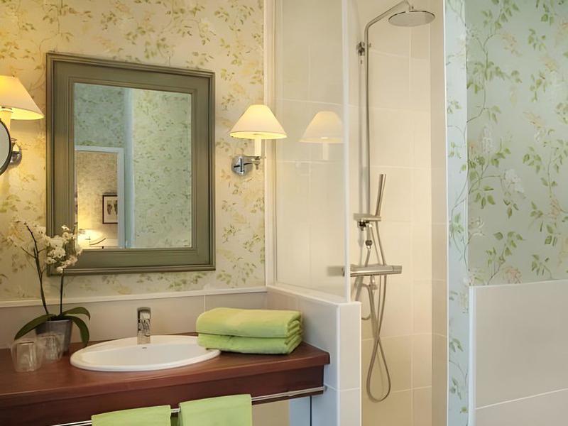 81FCAA6B66FB9B84BD08A2DD248A6B71