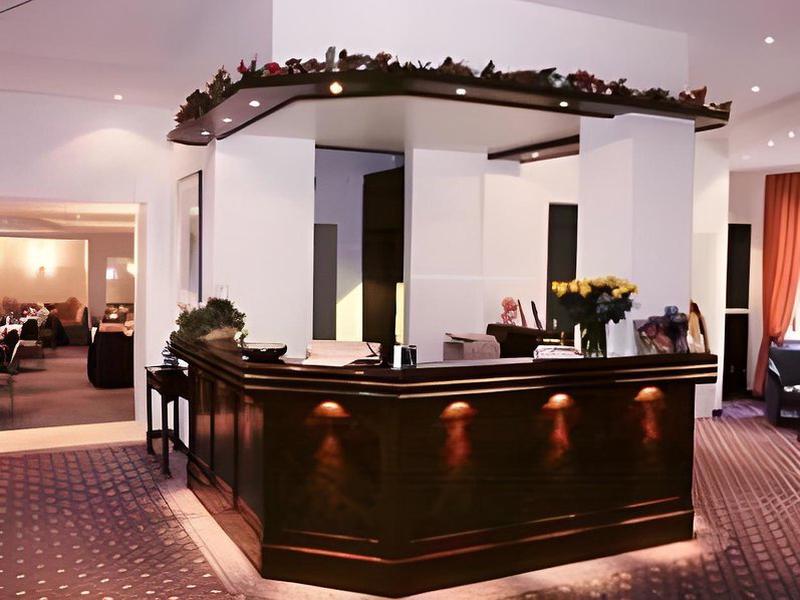 7751ACBD68F215E323DC762C3519C3C7