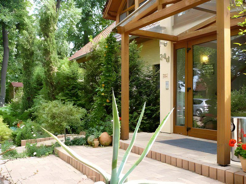 5CB9014B557A67D172A84E103345BB84