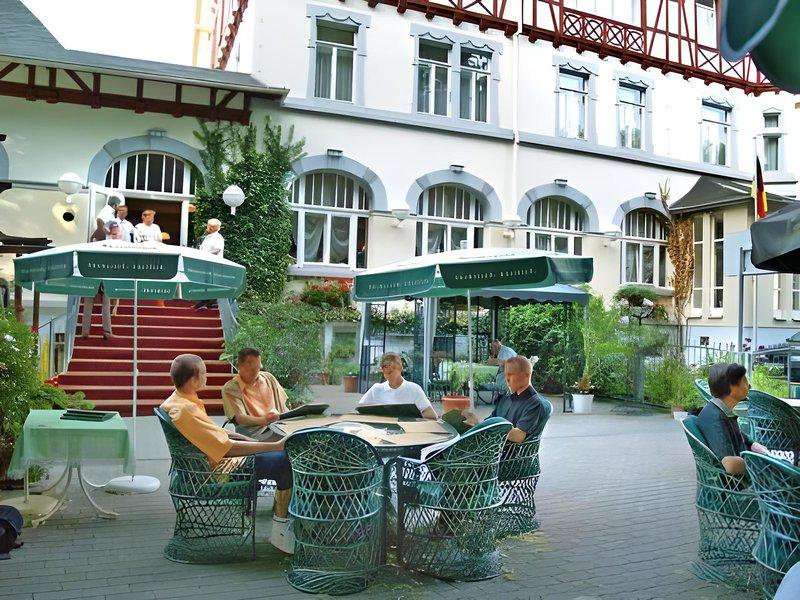 331702148AA018341F91D2E9A9DCD7C3