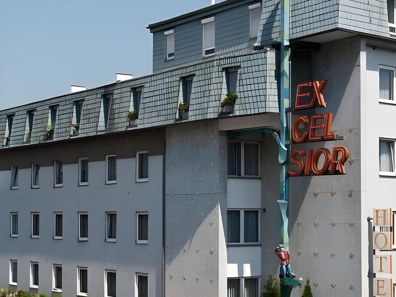 61952FE945E3A3B8FD61CC5C2798EB85