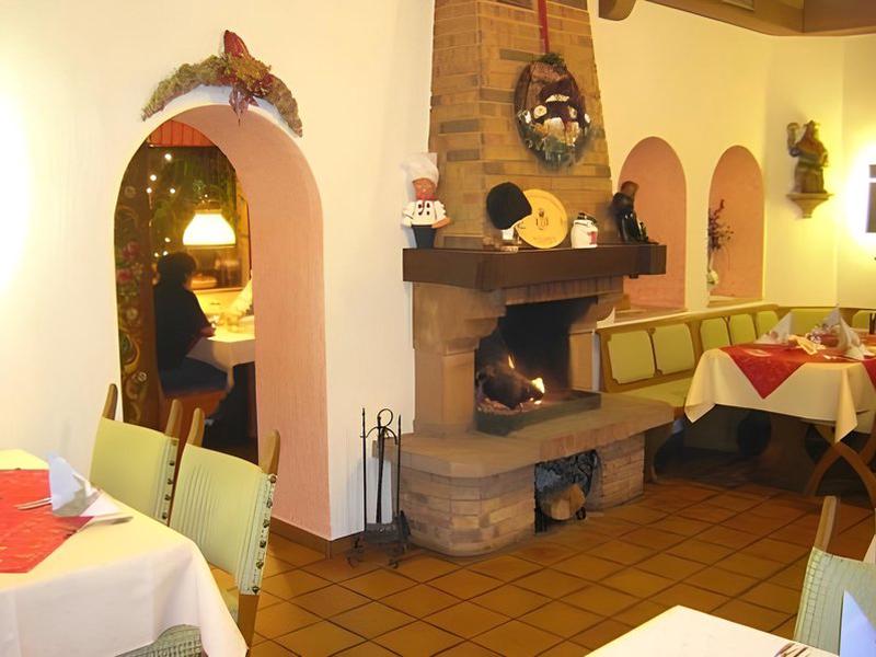 E926CAC363ADE9FFC48AE7B33F369D5E