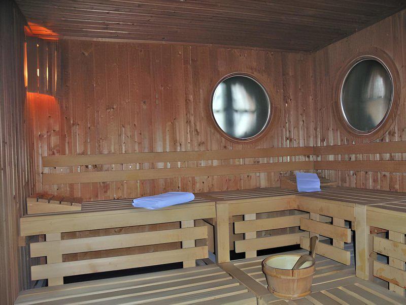 205454C5CAE53AAB46292B20E664012F