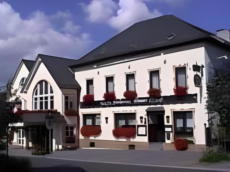 D7E5889C16C123EACA3200D16BC27A2C