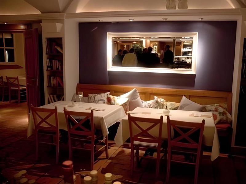 F610C67EC29F7E7C0B34599391966B04