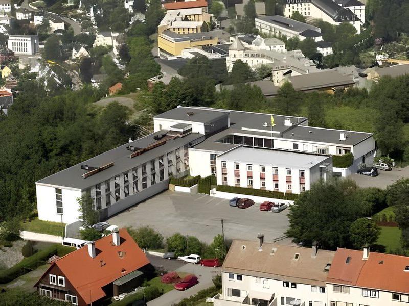 FECB997FD0C5F7FEA8F8109EA05EEE97