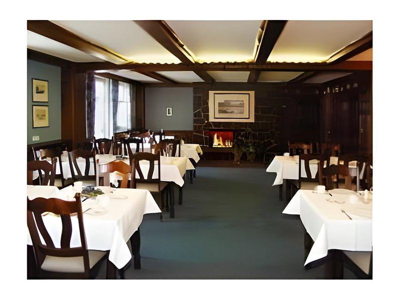 C37B4B2AE10B842C9107660BEF9C3C17