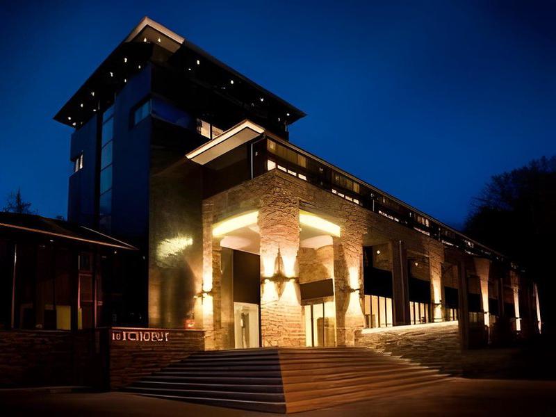 FF5299E5A9B75CB21810C9209BAE83D2