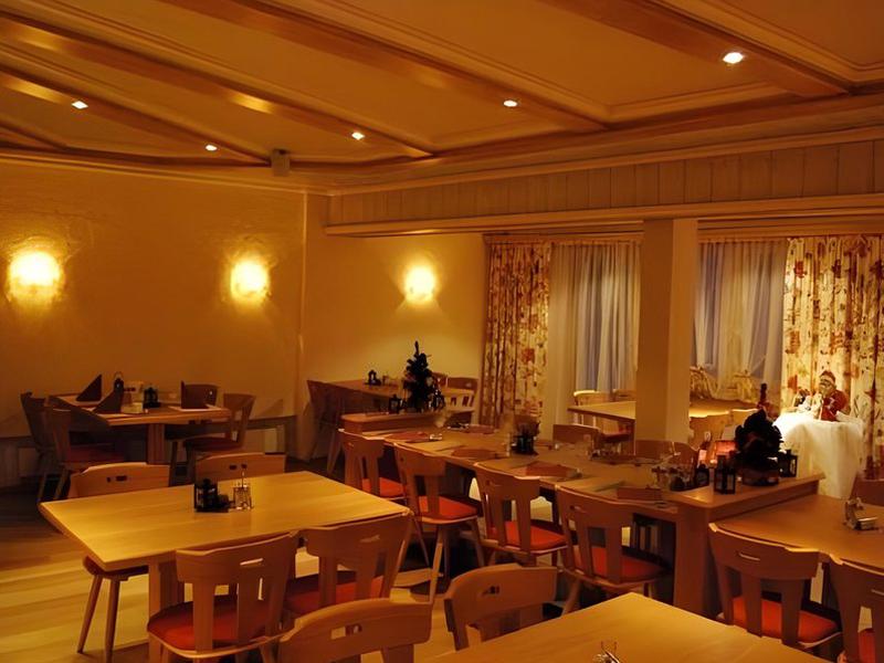 DA6089908DC4FA9EDB938CA2A7DF6C32