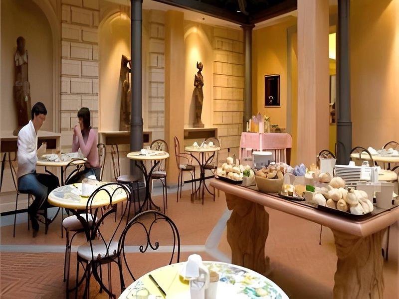 E861FFBC442B0125C9D0DDF5D5E69377