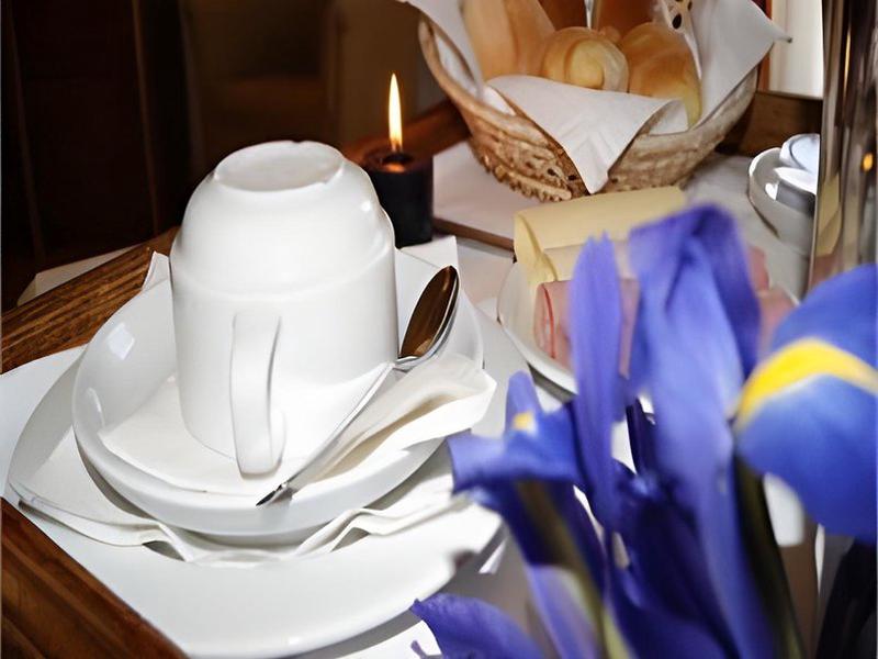 EDBC087DBE8C019A31532979F34B1DC4