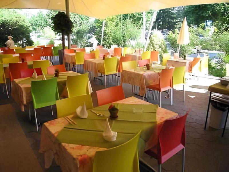 C3E5E9D0BFD85D5CF1E8D539F1BF281A