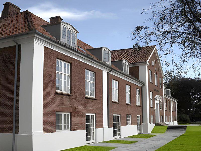 018A554C7F6D1870F98182F23BA4AB3E