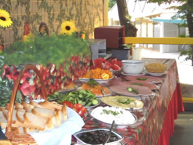 D92BB997FC10166E8C562EB8444A7693