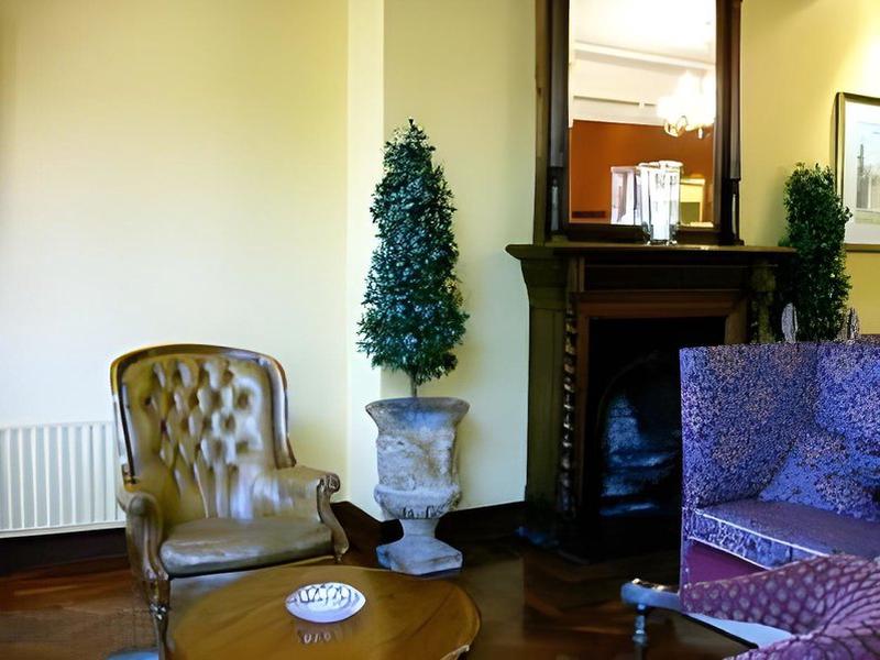 F94CB75BBB8897F8A7D8201DB5BA1EE0