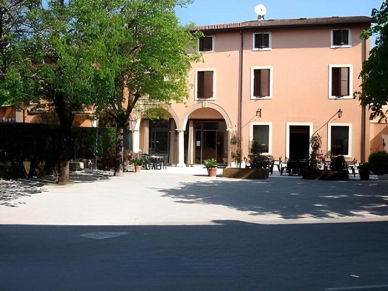 70EF6C85569BEA902D745C7BB8E5CDCD