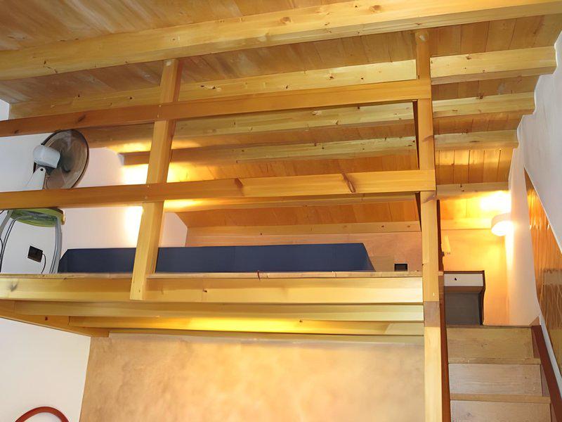 8C9E82346595566422489E7994887971