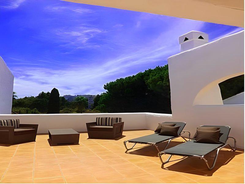 19715AA3679250FE6D493BF091386BF7