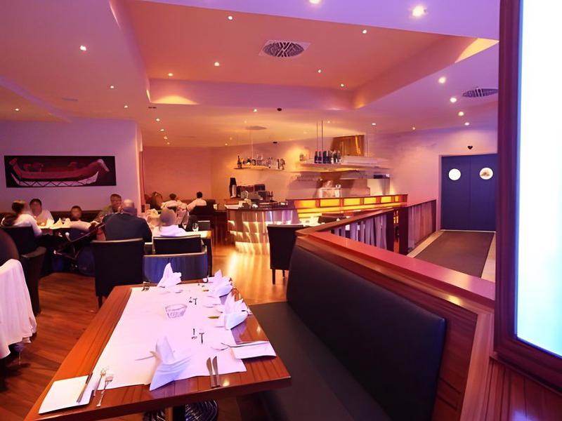 E2A75D2B766AE5136D02FD4FFFD5DAAB