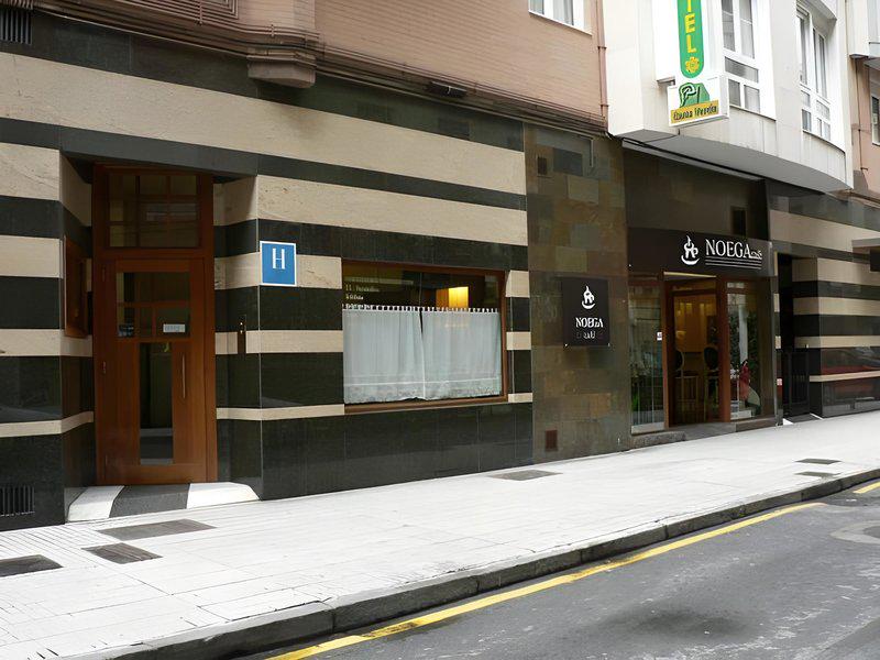 2D1876A0DDF3ECB4503948865D2EFF5E