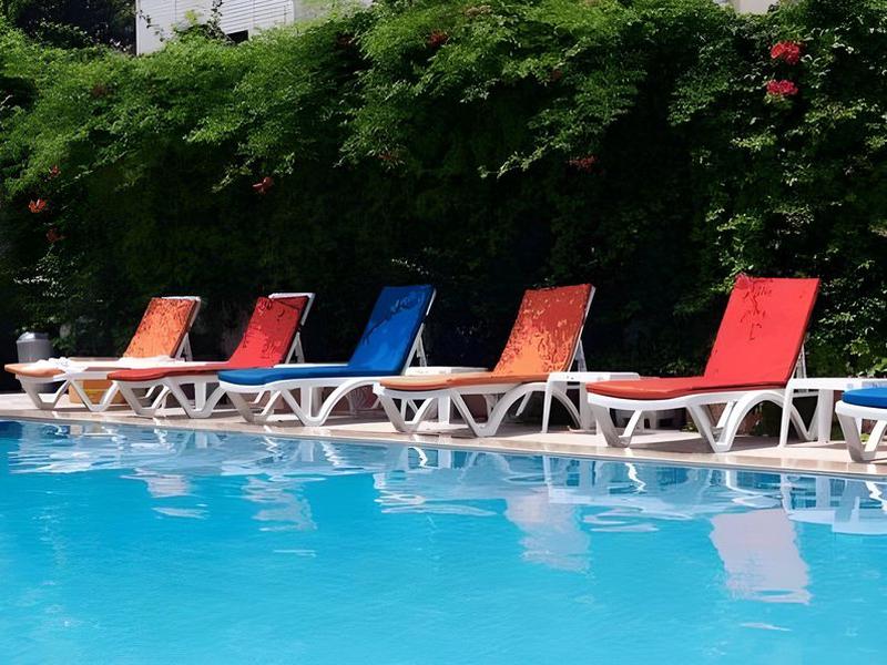 EEA33165D06DA360BE04107D6412847C