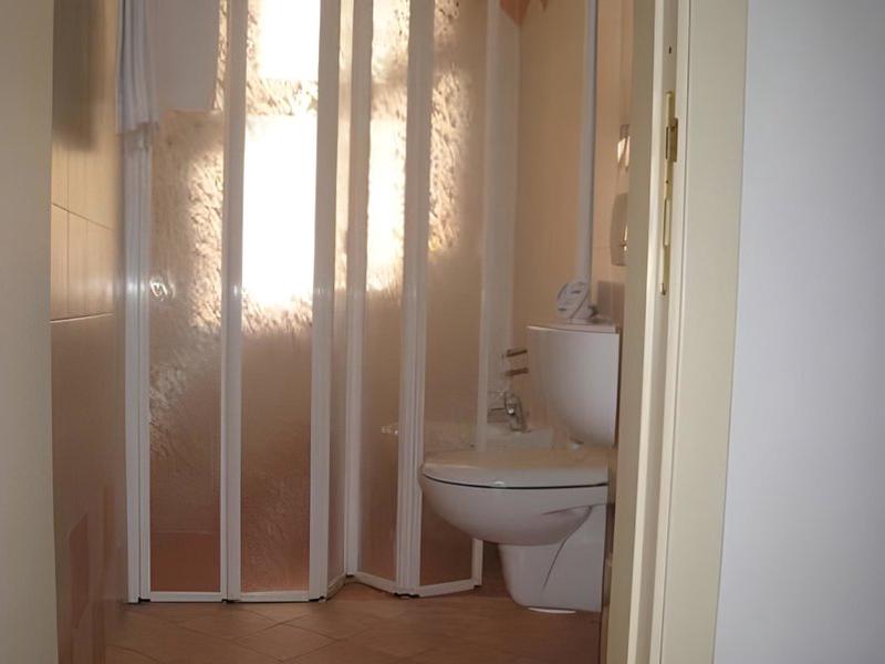 8600CE5EAC1547ABC762FA4177AFB743