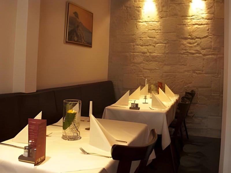 D59D8317352740EF59FACE55C6581B7C