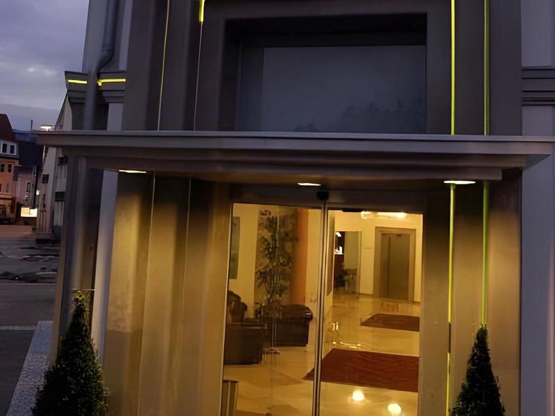 23703C61242B4700DD36700324DCE542