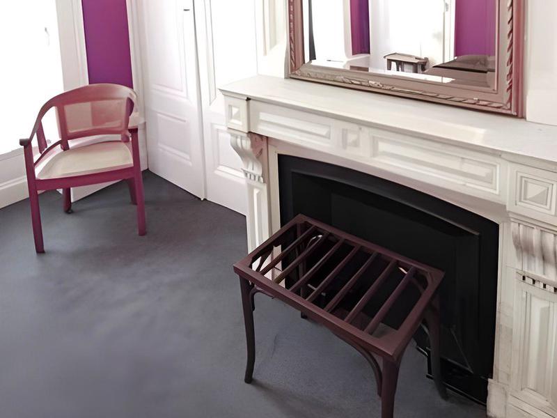 1FAE77E4034879D85B2F3839CB9B527B