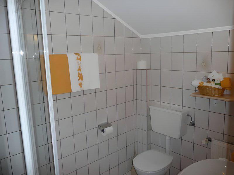 C5A980B6098783A124CDE27841479519