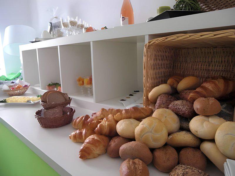 E94C8793CD5FEBCFF78FA90544861441