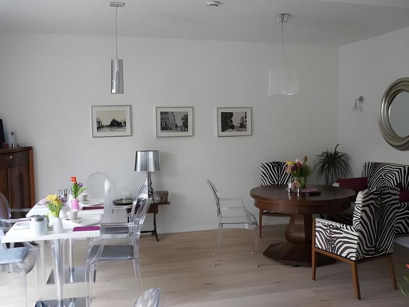 21E5C1C02E6C3C15CDEE3DA6CE30B9FB