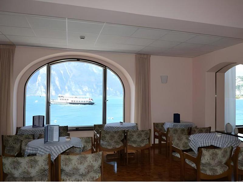 6C9F15719F981333877D9166FCF647C9