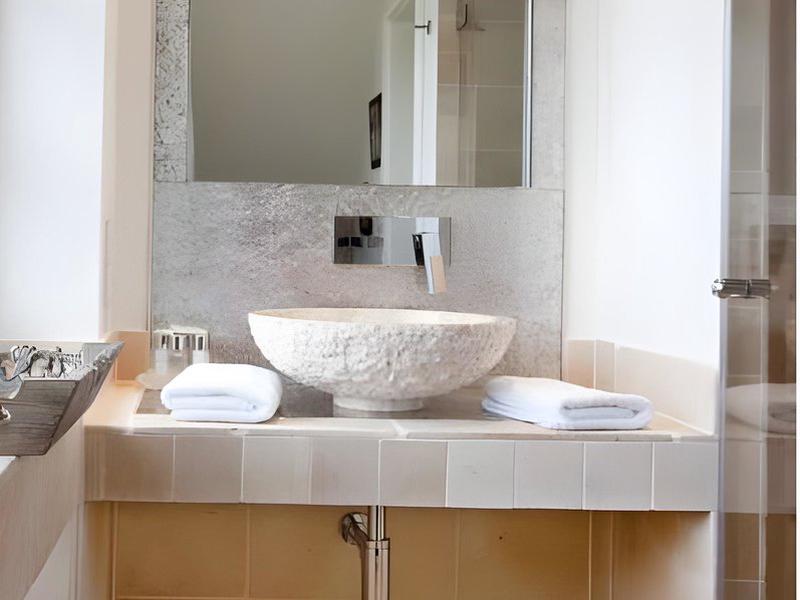 D98248DE8071E2900F8BDFB0CA2BB033