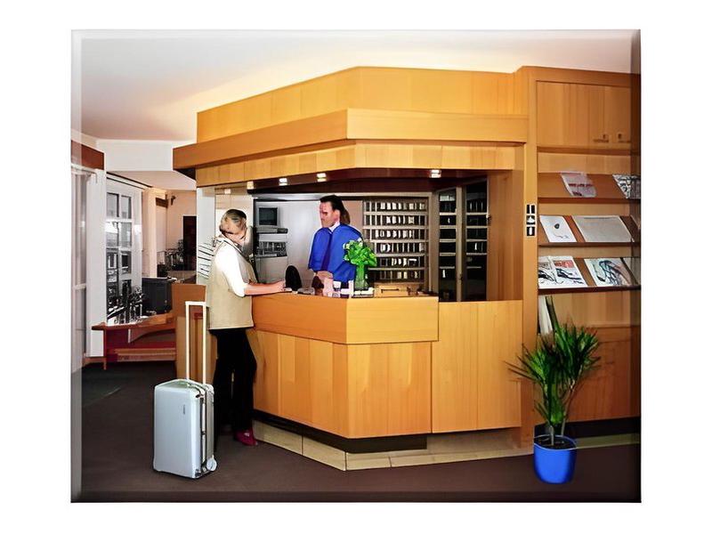 A27FA8C35672CDBCEAA78B6EAC7F9528