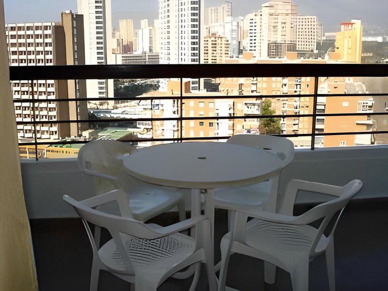 818D63BB1733E953830663C0C5639544