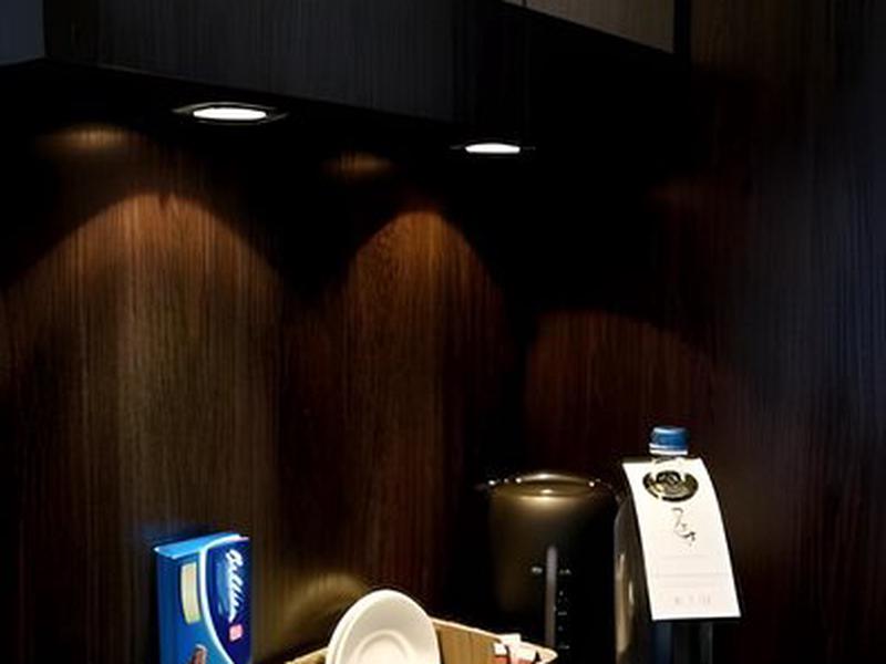 1053332A264E7FFBAF882C0A5F9A26D1