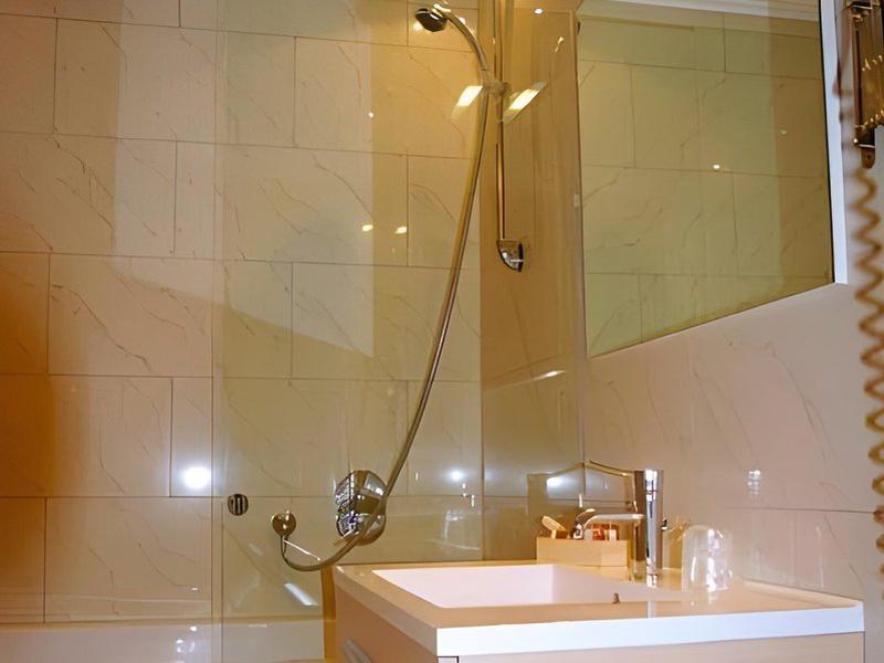 3E5DE01DC81DE217B57F41B48C31F826