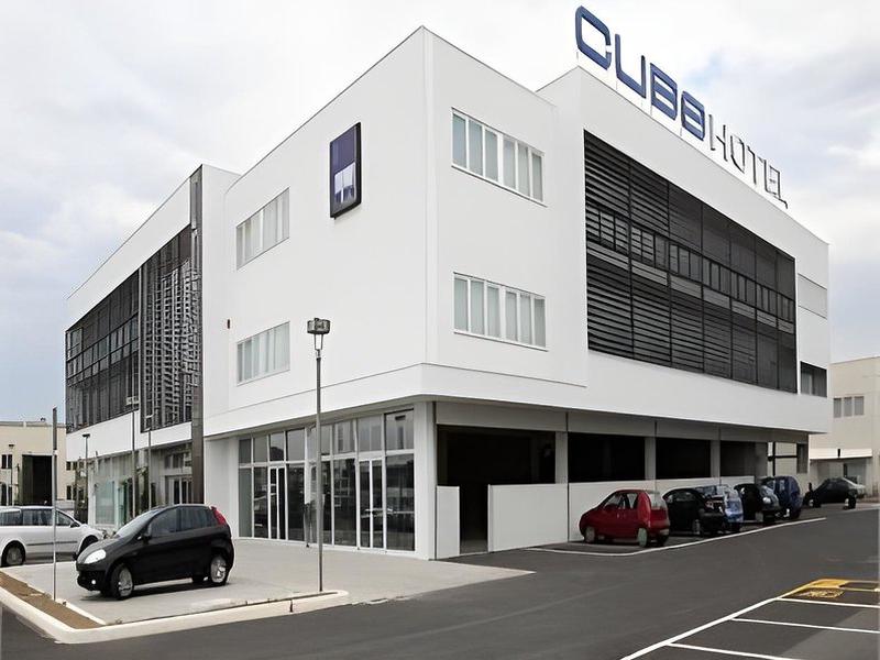 05D5B7A843879131165D5FEF4453FEF7