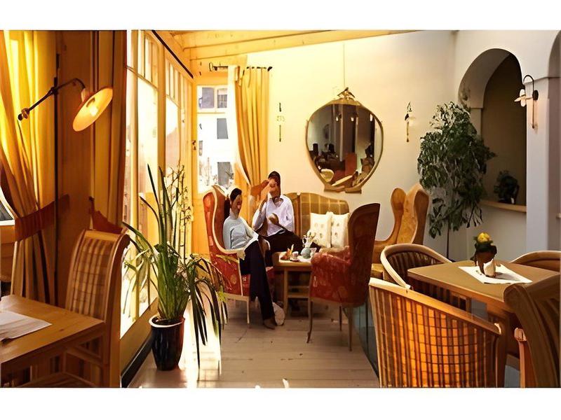 88AB0AA66D47437BBD74A513F4855897