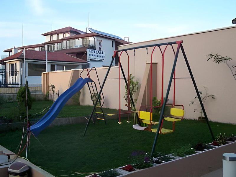 A778BD44C0424967EDE5BB53E6F0431E