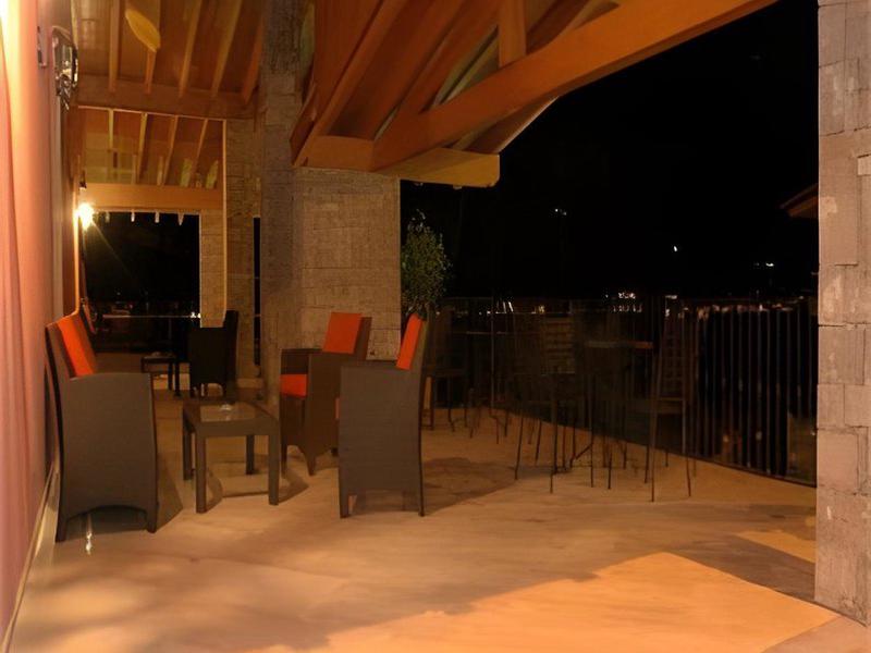 64C1DC1F68182094BE255A4571A532AC