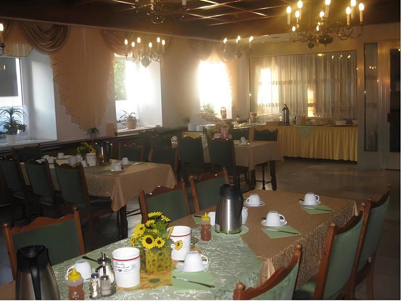 8E7ADB0EE1CB17C1978883879E0325C0