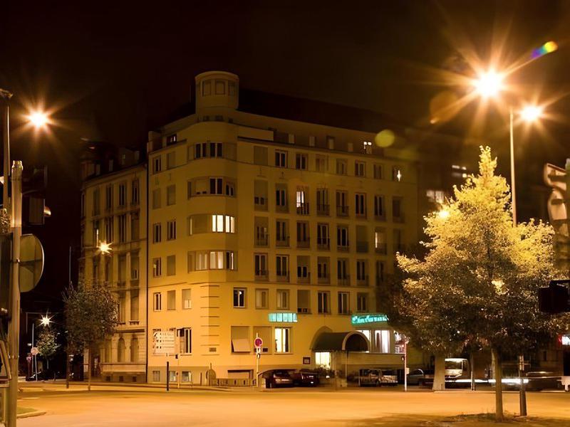 2BFA70C3B38AEA61BDA11D3B71036EB0