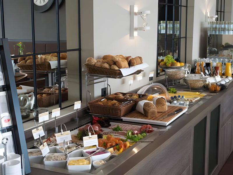 4850C4490D73BB4DE66034BF283F4E93