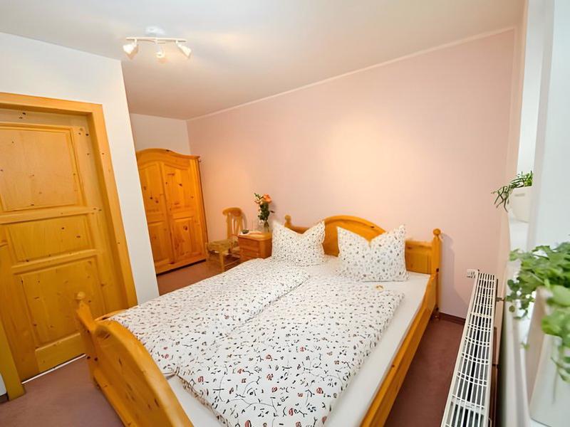 B10AA479991E385E457FC3B50A822E74