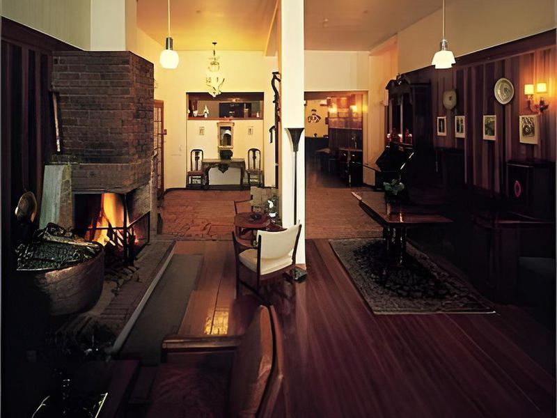 C52019811DB69014353F15F5840EC952